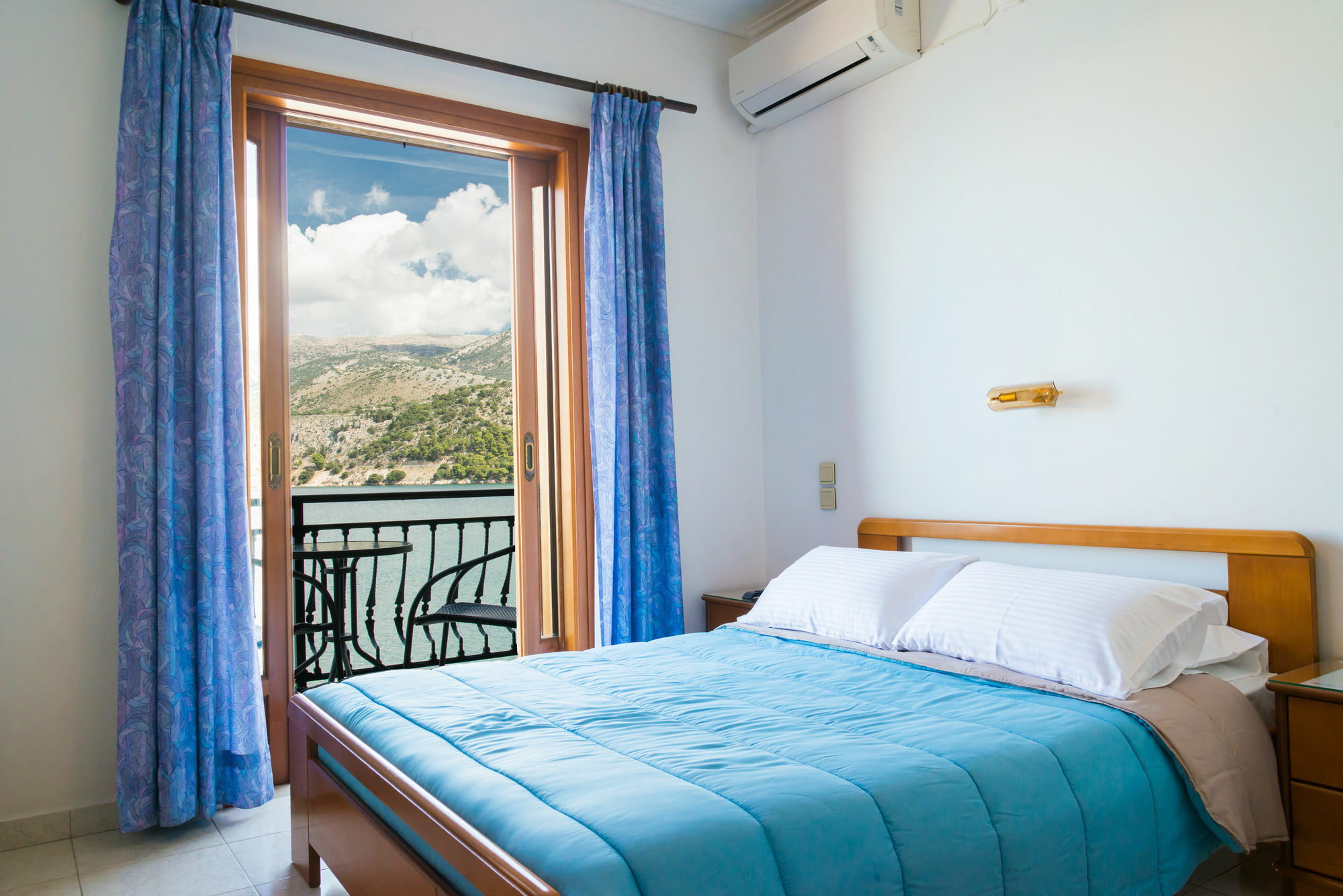 Hotel Aggelos Kefalonia Аргостолион Экстерьер фото